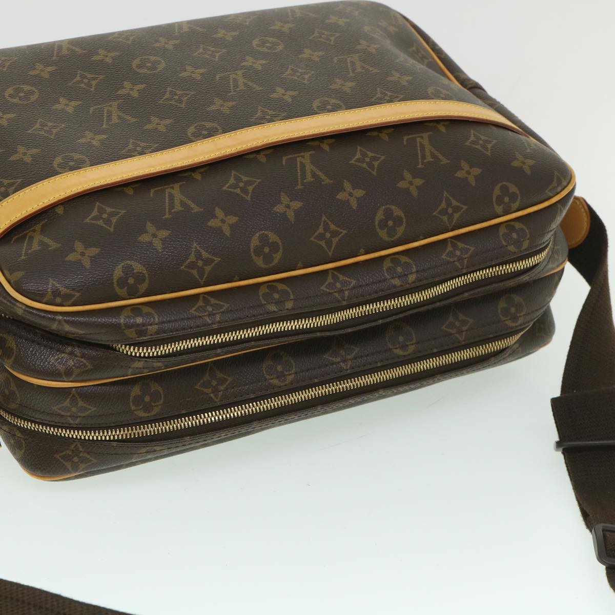 LOUIS VUITTON Monogram Reporter GM Shoulder Bag M45252 LV 55635