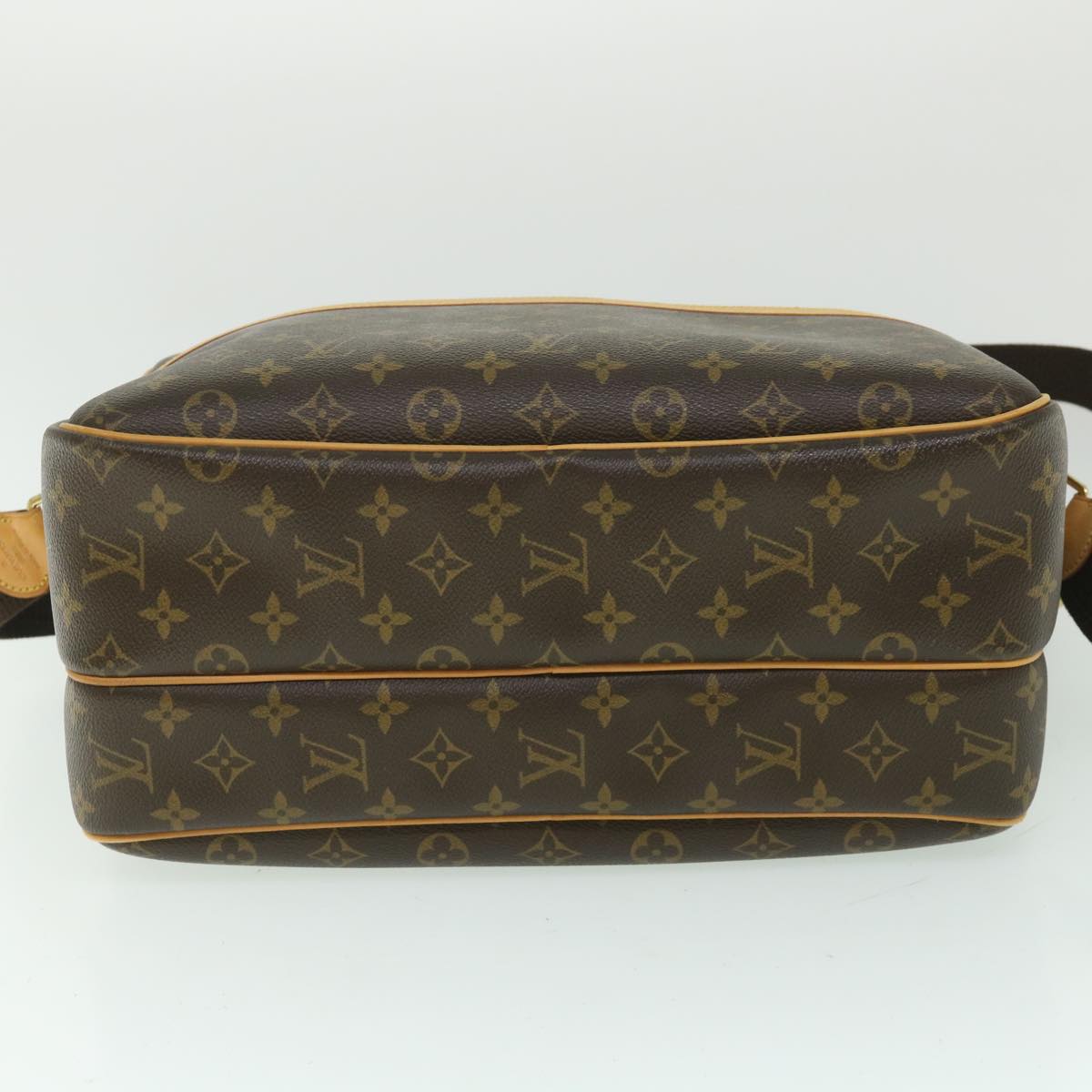 LOUIS VUITTON Monogram Reporter GM Shoulder Bag M45252 LV 55635