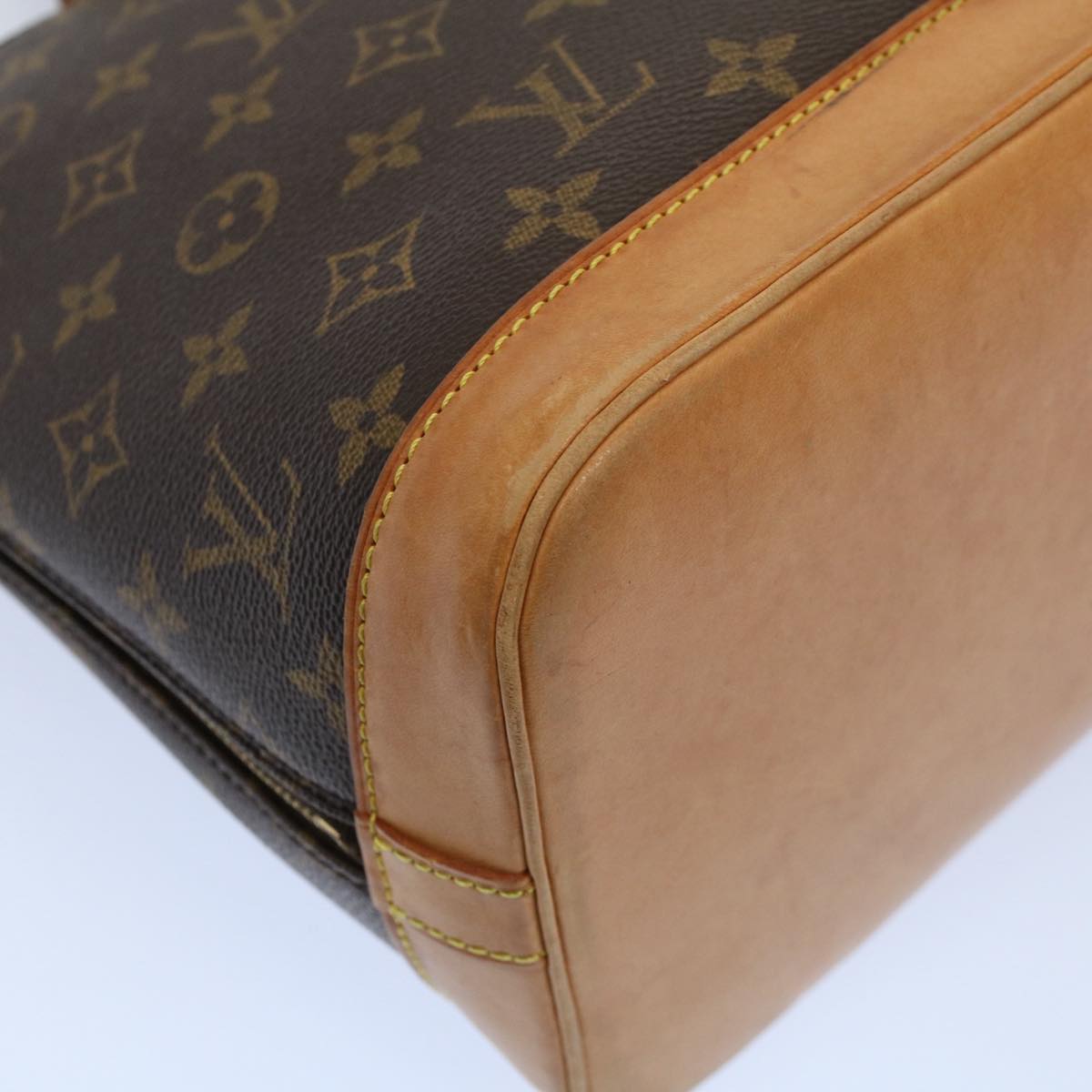 LOUIS VUITTON Monogram Alma Hand Bag M51130 LV 55637