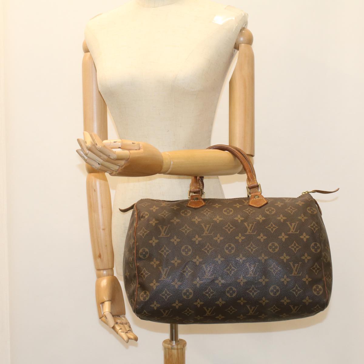 LOUIS VUITTON Monogram Speedy 30 Hand Bag M41526 LV 55642