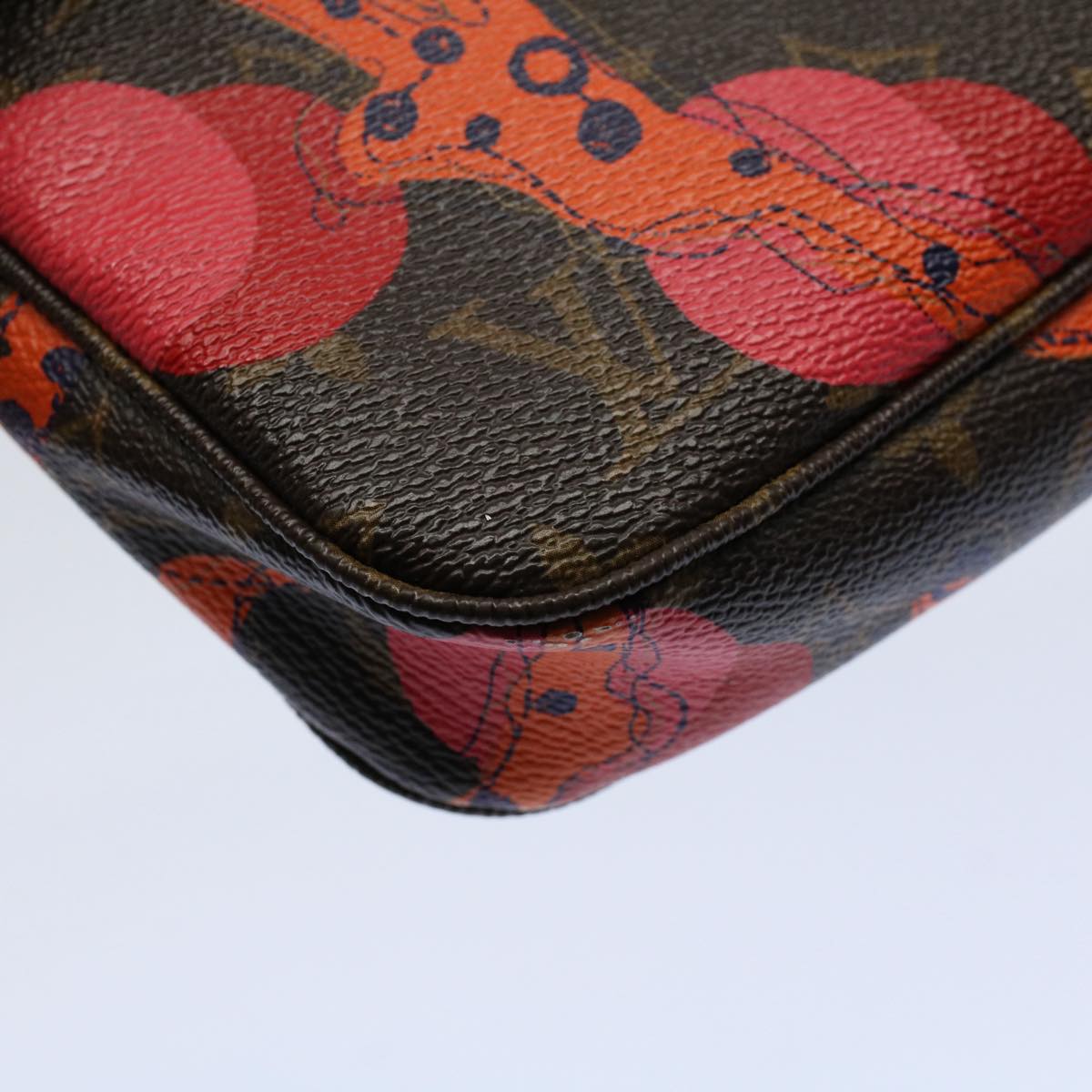 LOUIS VUITTON Monogram La Mage Pochette Accessoires Red Pink M41604 55717