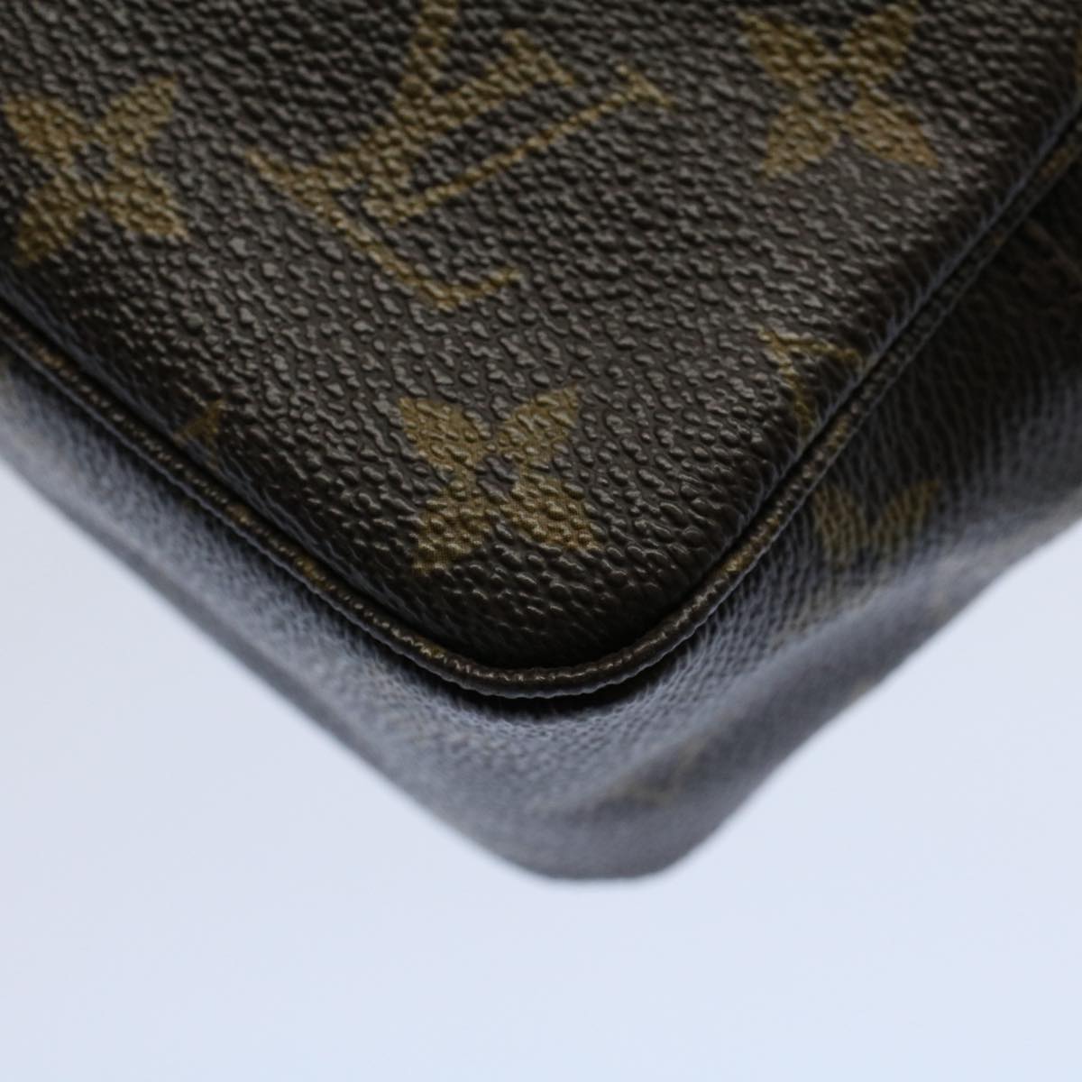 LOUIS VUITTON Monogram Trousse Toilette 23 Clutch Bag M47524 LV 55731