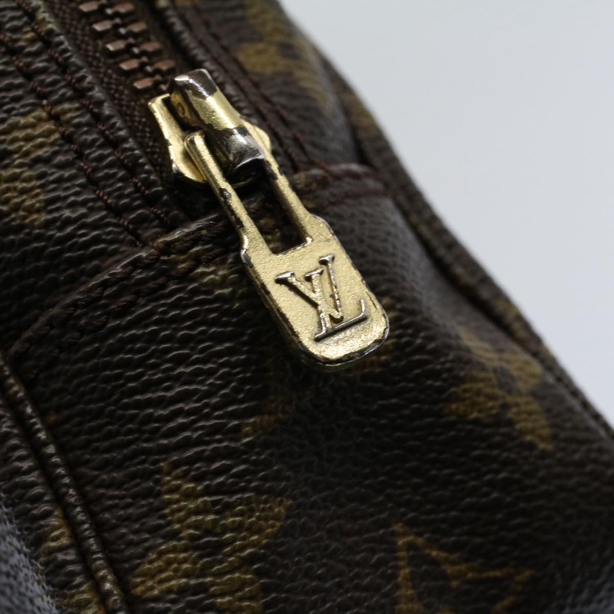 LOUIS VUITTON Monogram Trousse Toilette 23 Clutch Bag M47524 LV 55731