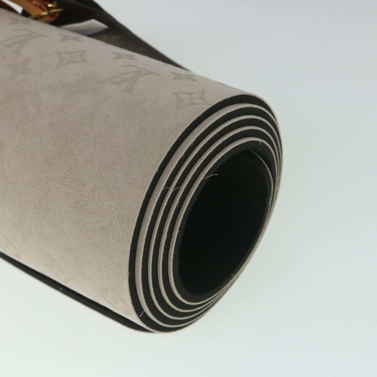 LOUIS VUITTON Monogram Etui Tapi Yoga Exercise Mat Beige GI0501 LV 55732A