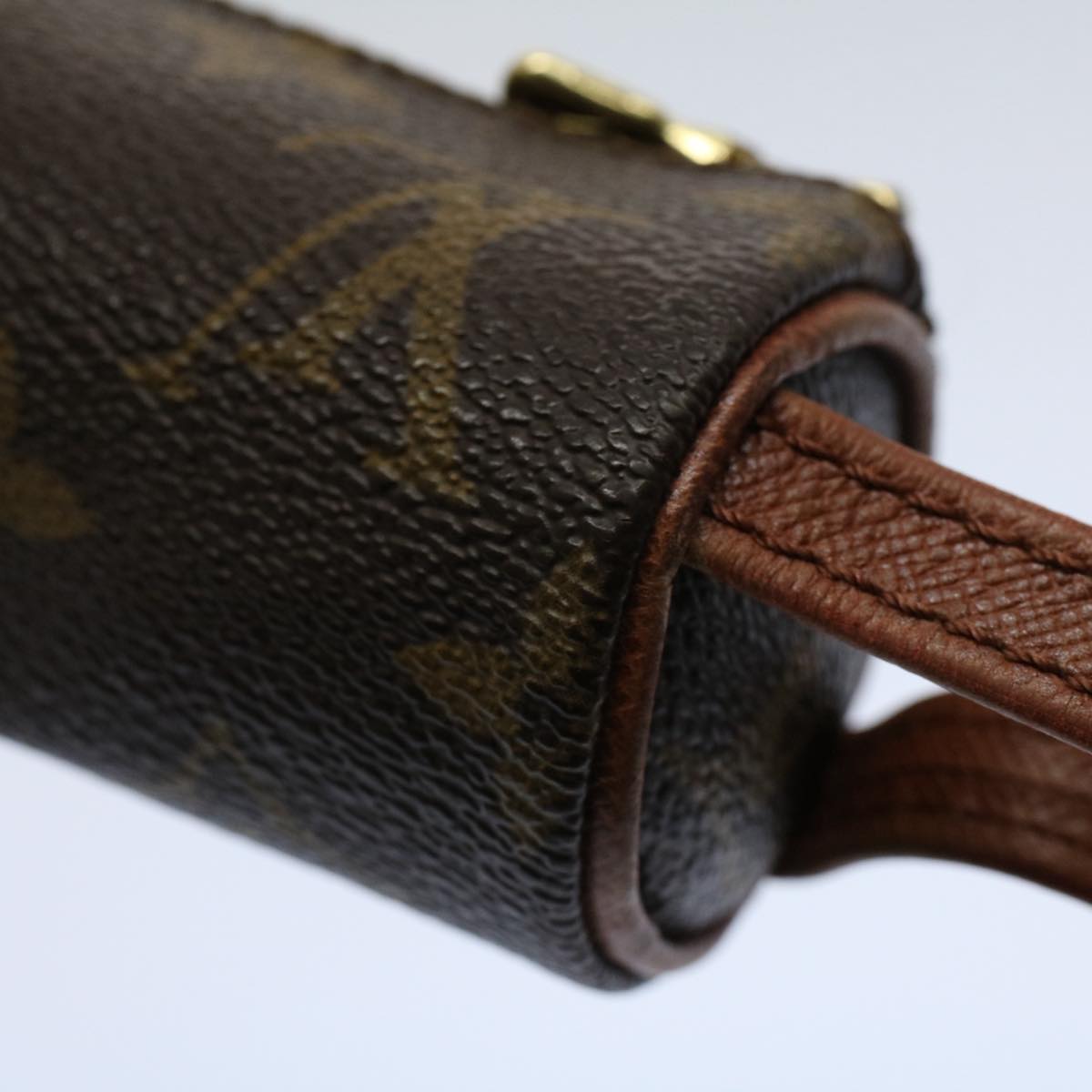LOUIS VUITTON Monogram Etui 3 Ball de Golf Pouch M58249 LV 55777