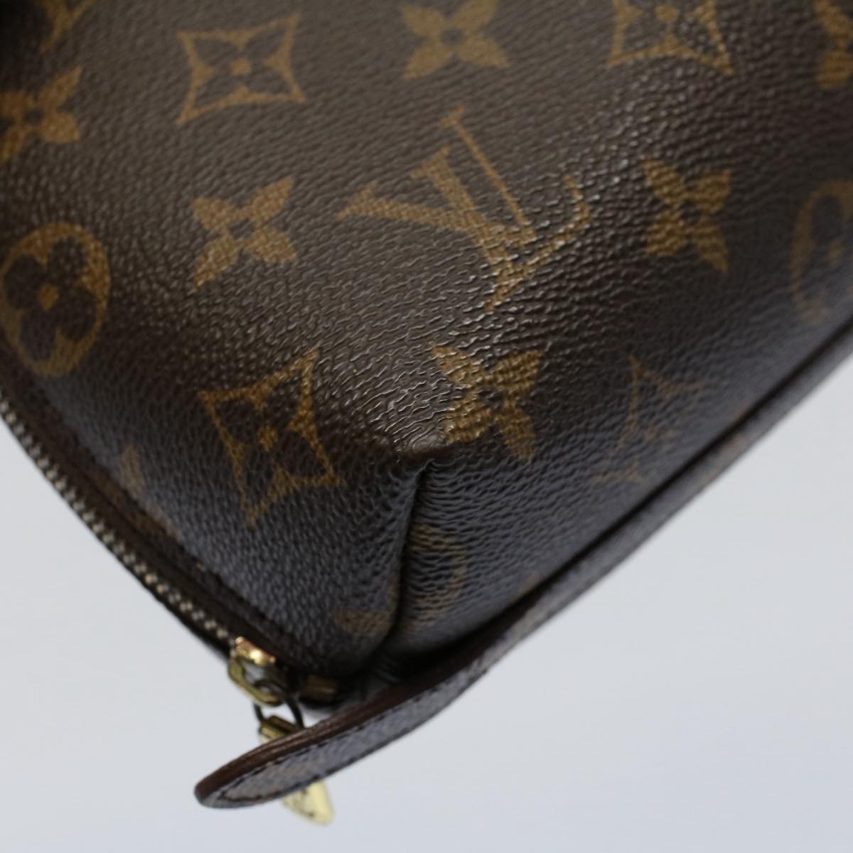 LOUIS VUITTON Monogram Trousse Demi Ronde Cosmetic Pouch M47520 LV 55779