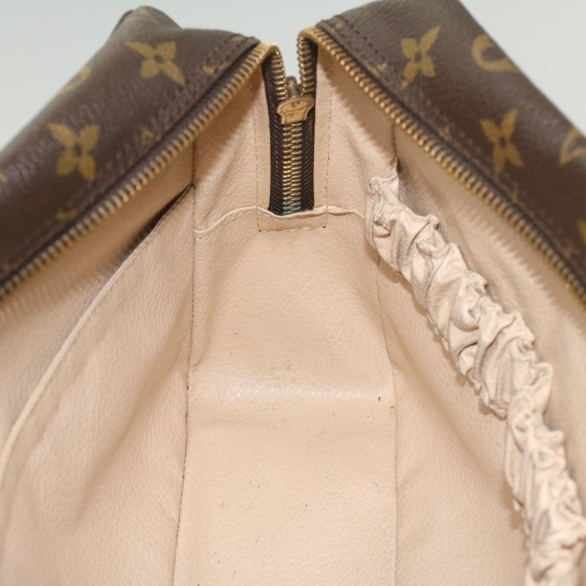 LOUIS VUITTON Monogram Trousse Toilette 28 Clutch Bag M47522 LV 55785