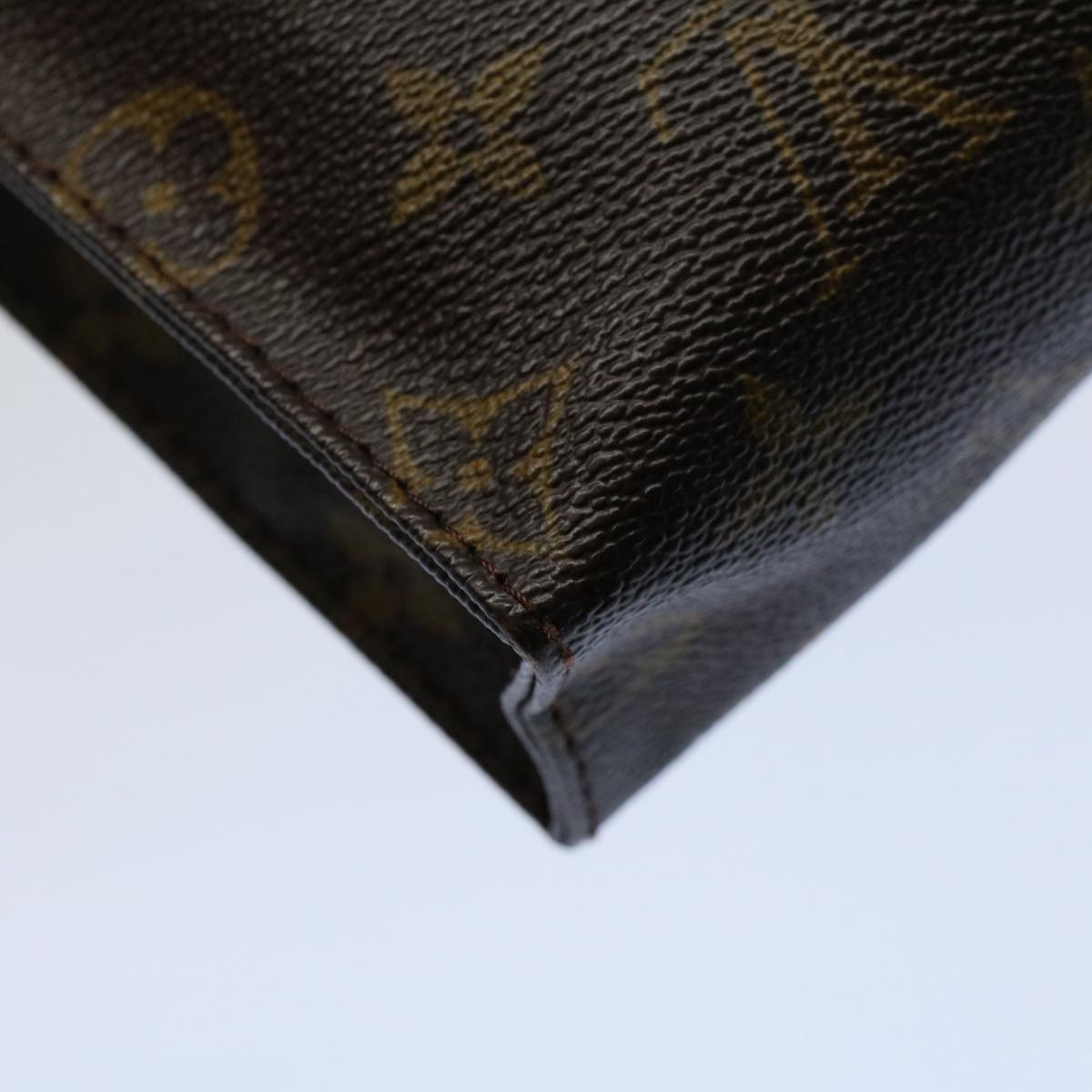 LOUIS VUITTON Monogram Poche Toilette 26 Pouch M47542 LV 55789