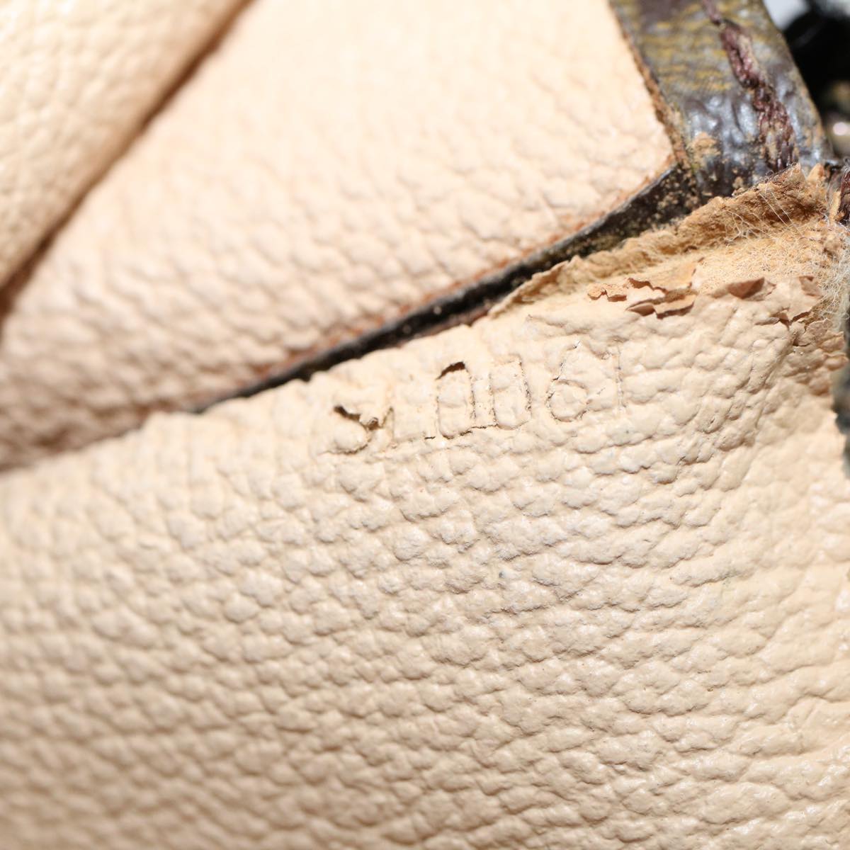 LOUIS VUITTON Monogram Poche Toilette 26 Pouch M47542 LV 55789
