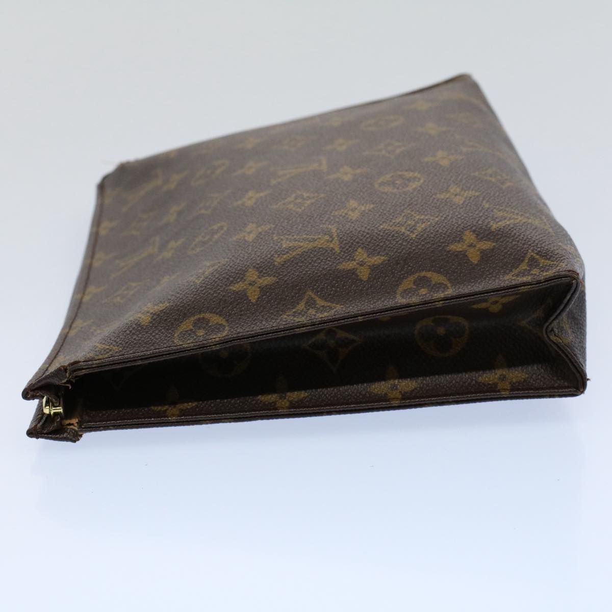 LOUIS VUITTON Monogram Poche Toilette 26 Pouch M47542 LV 55789