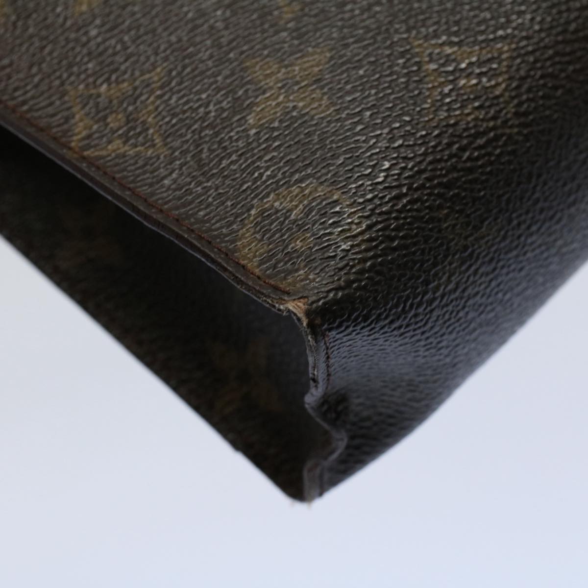 LOUIS VUITTON Monogram Poche Toilette 26 Pouch M47542 LV 55790