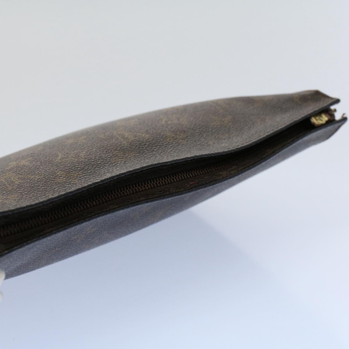 LOUIS VUITTON Monogram Poche Toilette 26 Pouch M47542 LV 55790