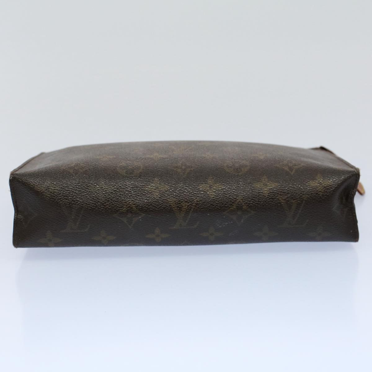 LOUIS VUITTON Monogram Poche Toilette 26 Pouch M47542 LV 55790