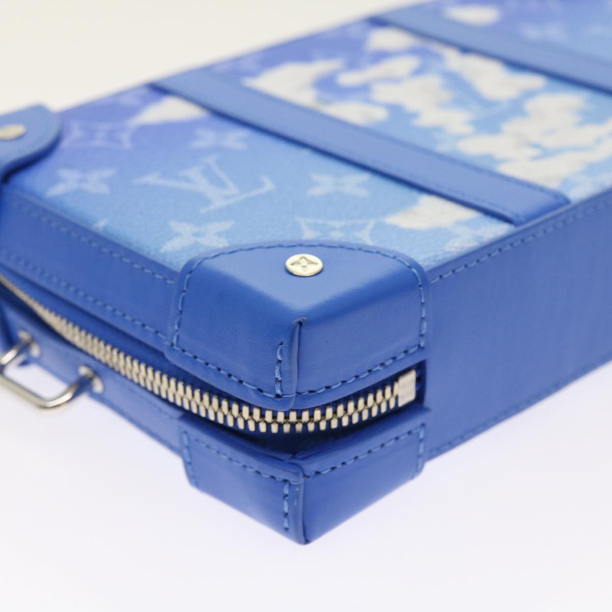 LOUIS VUITTON Monogram Clouds Soft Trunk Wallet Shoulder Bag M45432 55808A