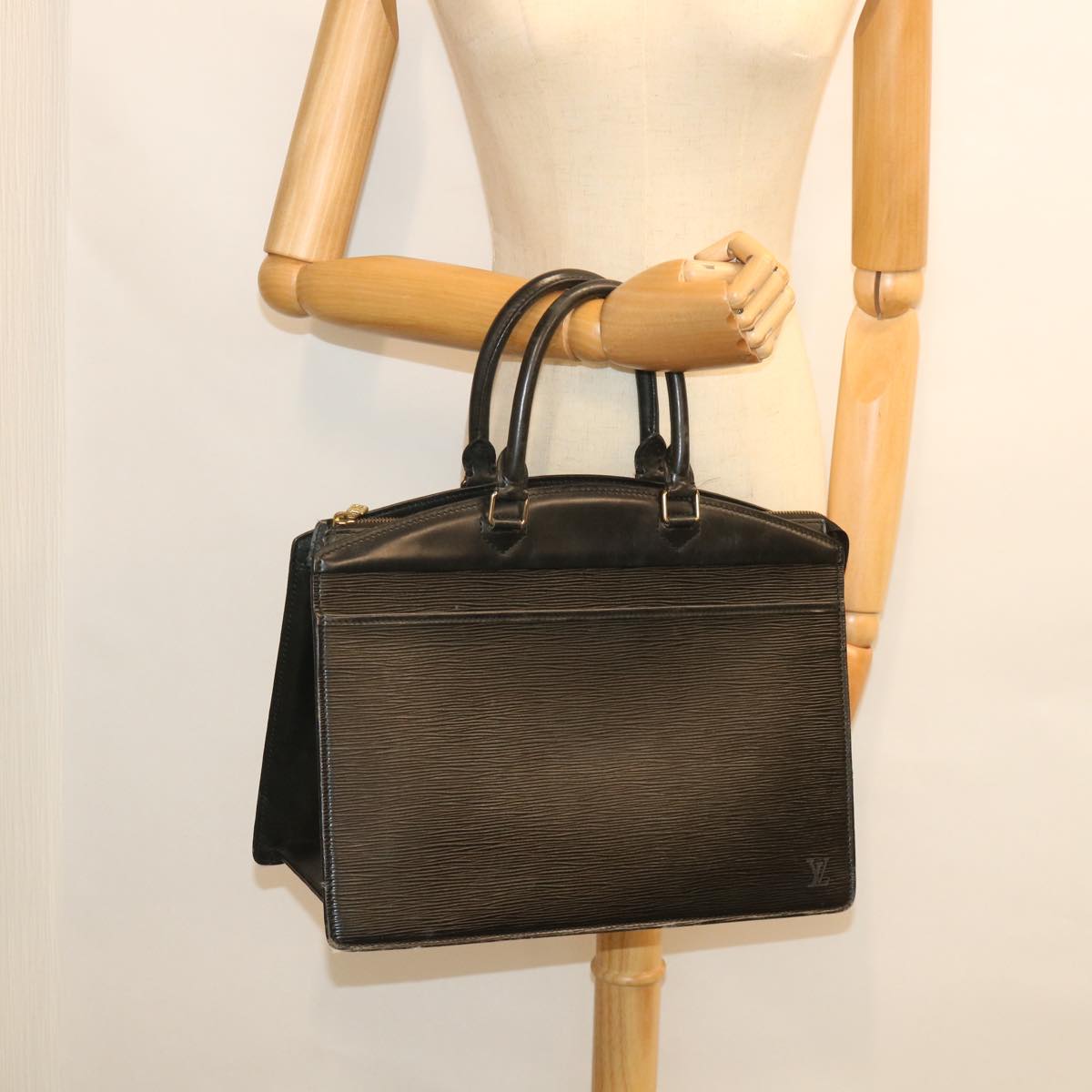 LOUIS VUITTON Epi Riviera Hand Bag Noir Black M48182 LV 55822