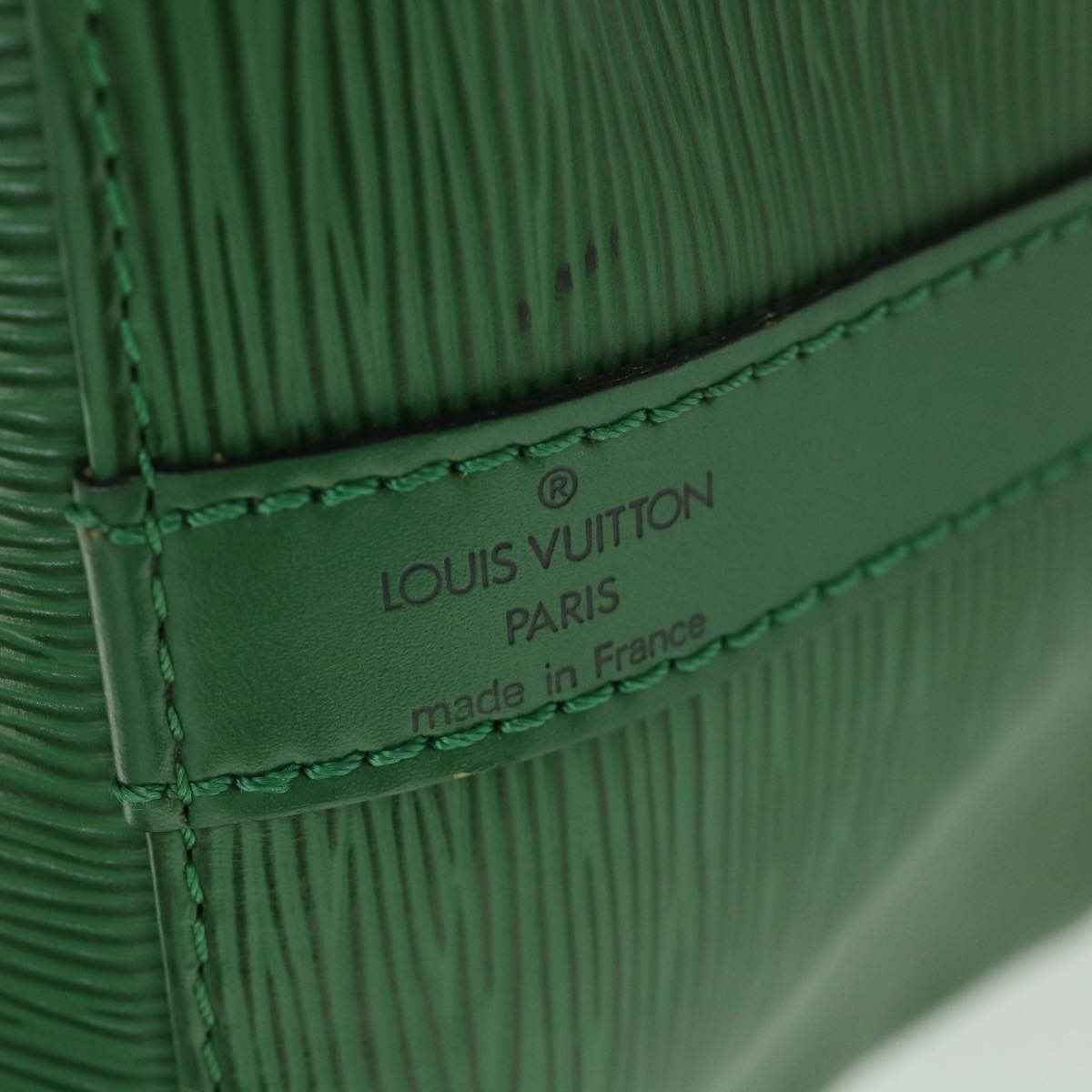 LOUIS VUITTON Epi Petit Noe Shoulder Bag Green M44104 LV 55851