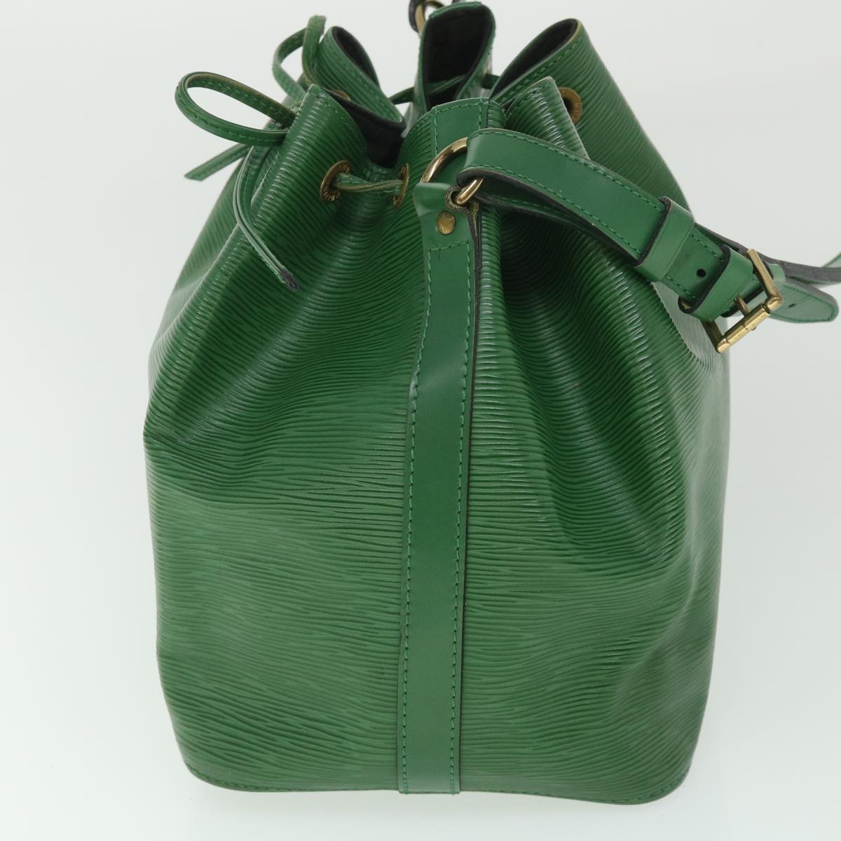 LOUIS VUITTON Epi Petit Noe Shoulder Bag Green M44104 LV 55851
