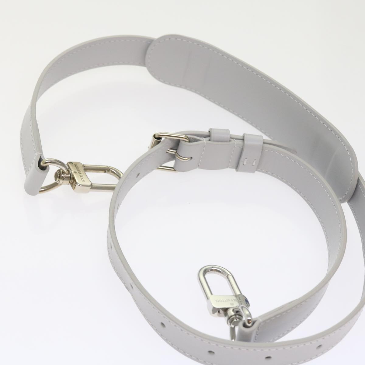 LOUIS VUITTON Monogram White Keepall Bandouliere 50 Bag M44643 LV 55862A