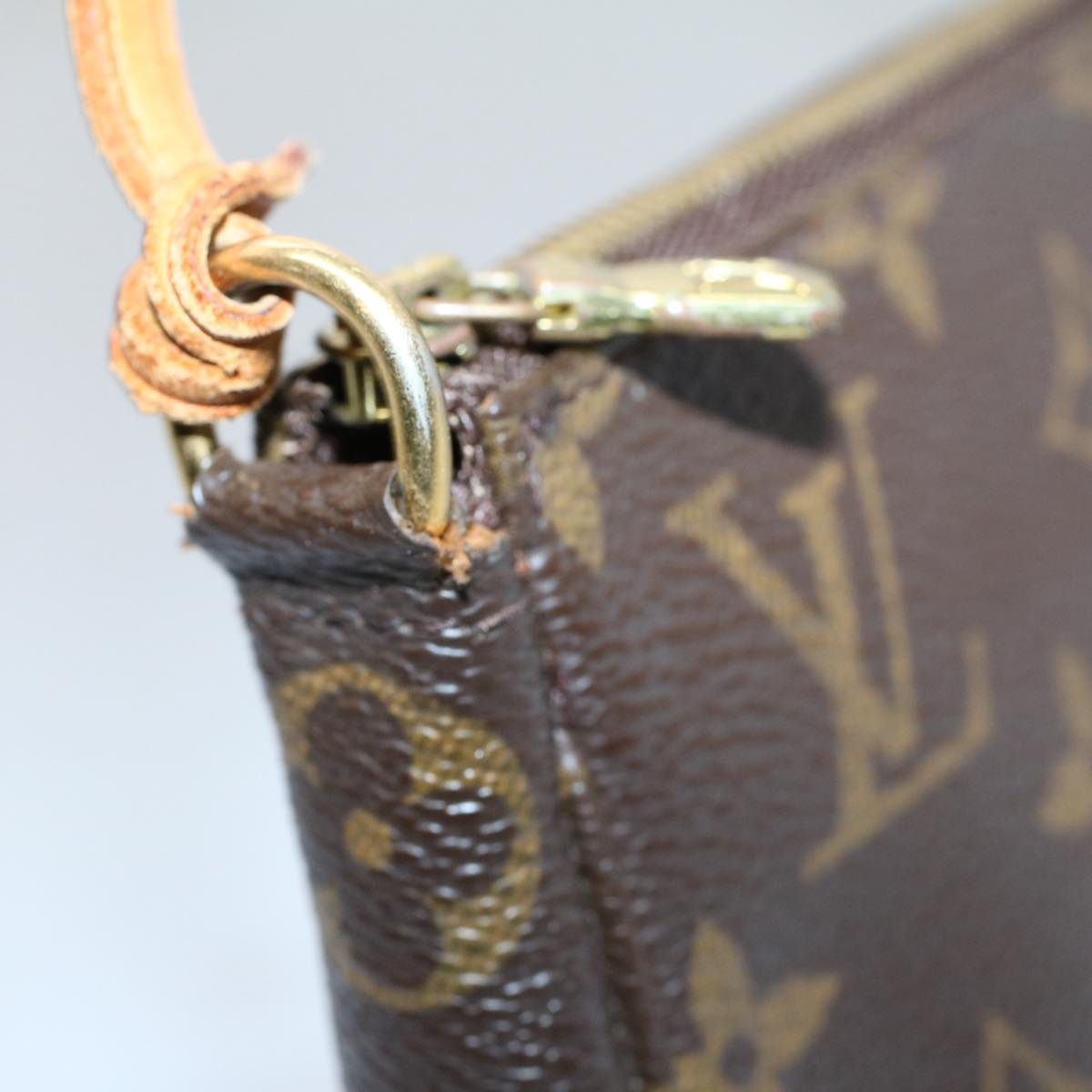 LOUIS VUITTON Monogram Pochette Accessoires Pouch M51980 LV 55867