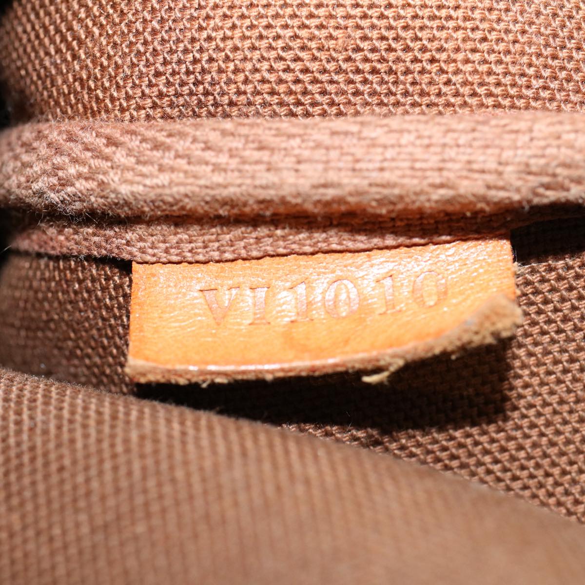 LOUIS VUITTON Monogram Pochette Accessoires Pouch M51980 LV 55870