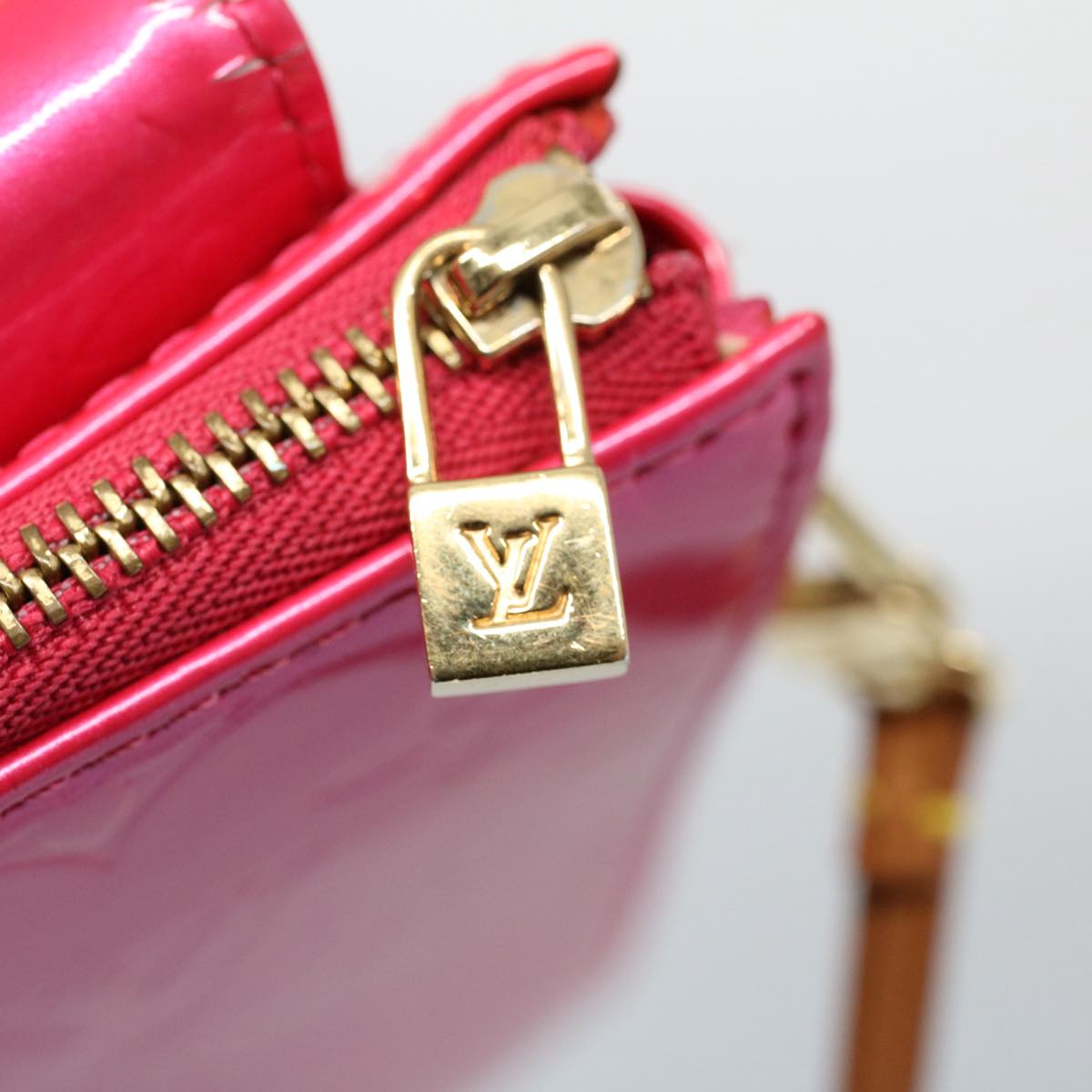 LOUIS VUITTON Monogram Vernis Motto Accessory Pouch Fusha Pink M91225 55889