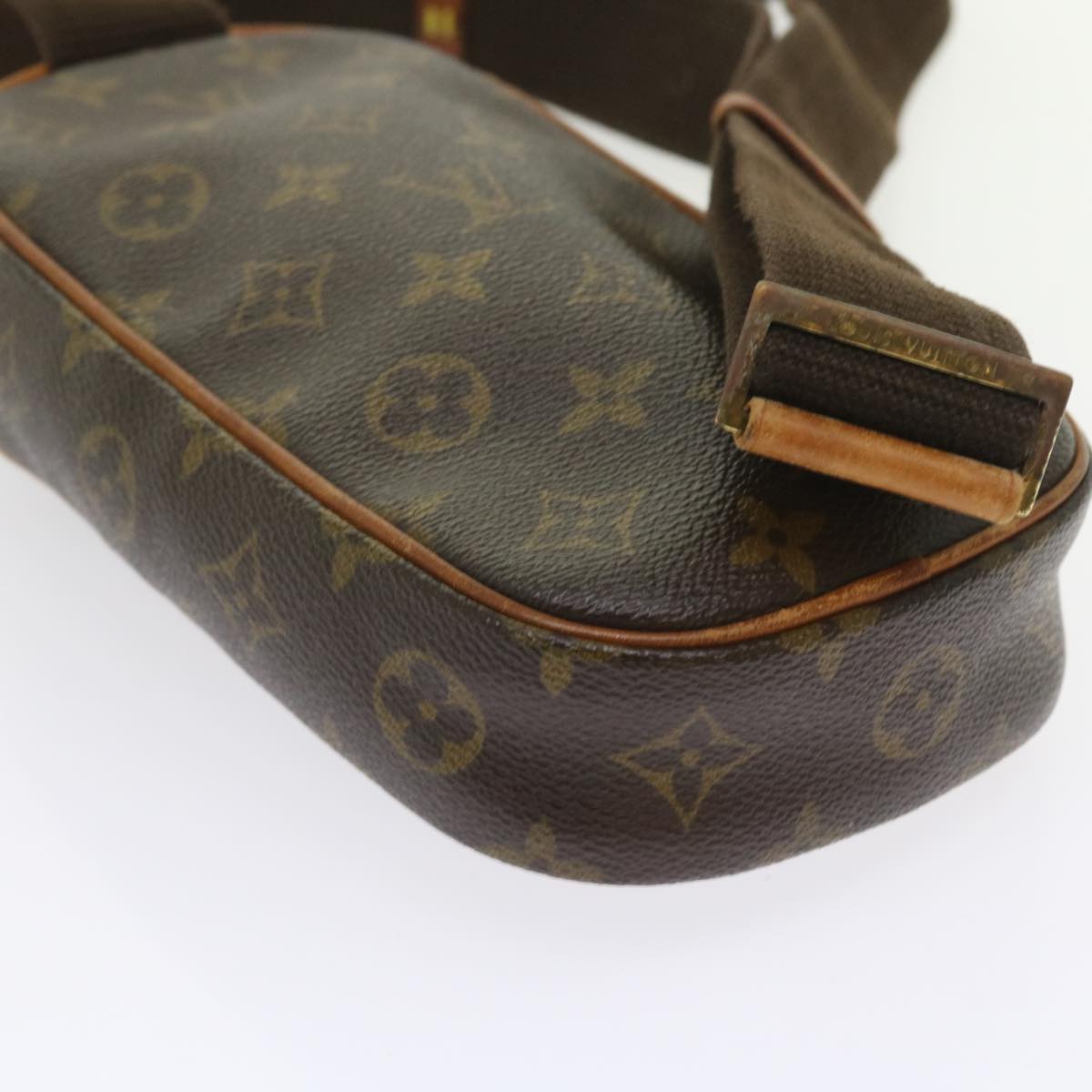 LOUIS VUITTON Monogram Pochette Gange Shoulder Bag M51870 LV 55890
