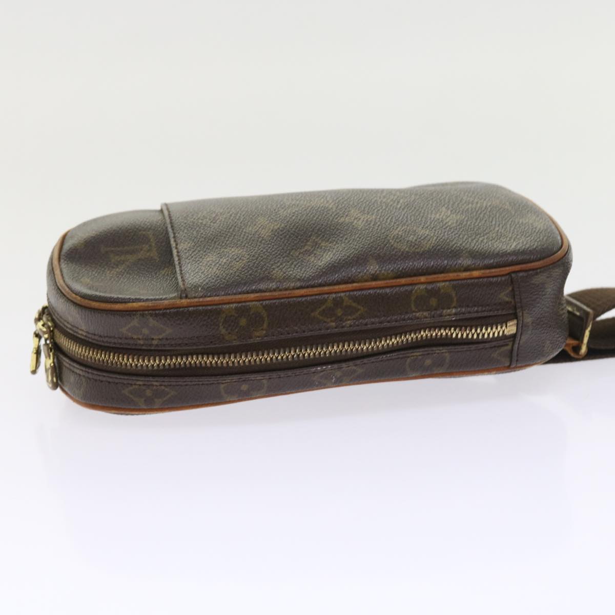 LOUIS VUITTON Monogram Pochette Gange Shoulder Bag M51870 LV 55890