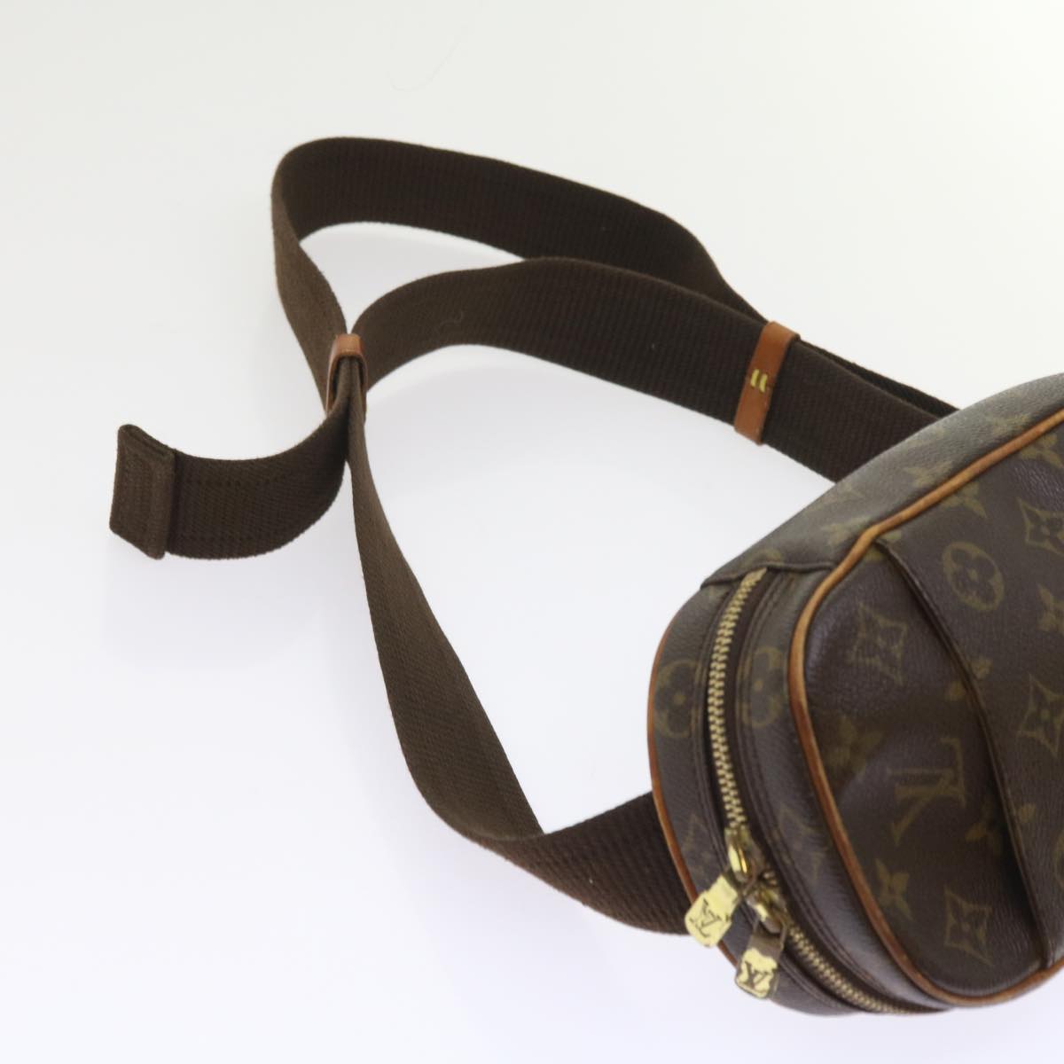 LOUIS VUITTON Monogram Pochette Gange Shoulder Bag M51870 LV 55890