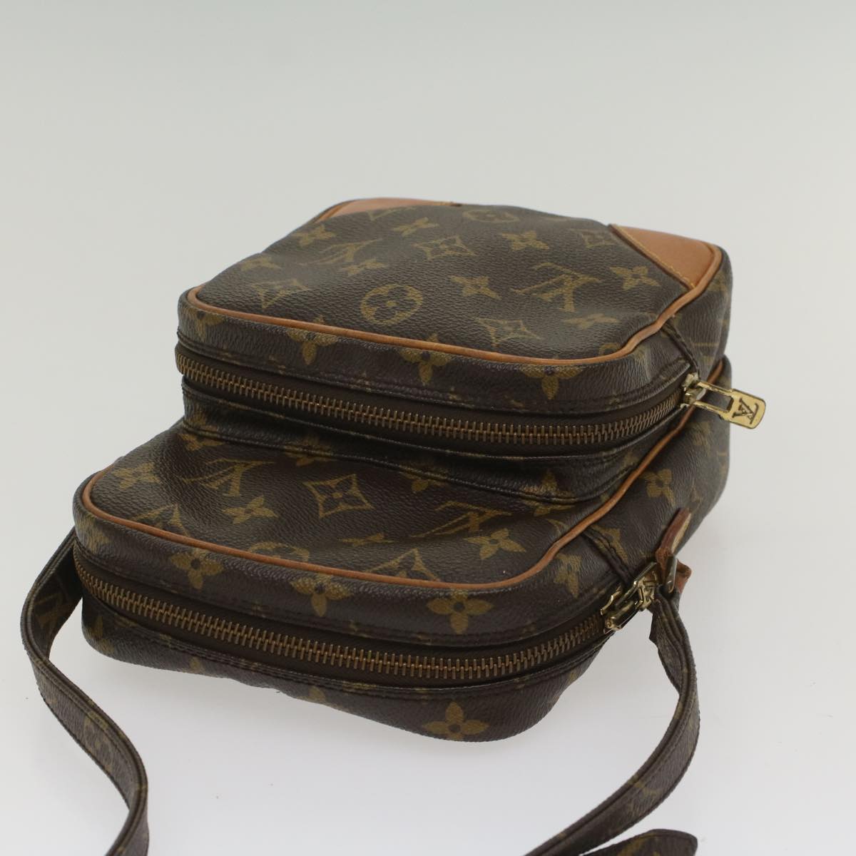 LOUIS VUITTON Monogram Amazon Shoulder Bag M45236 LV 55900