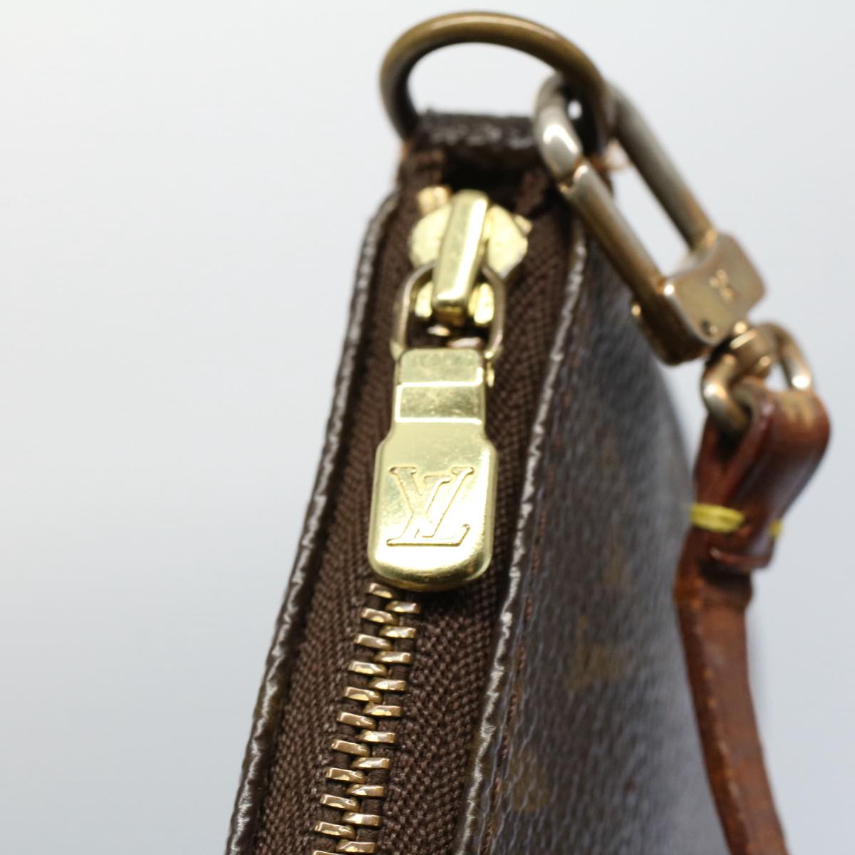 LOUIS VUITTON Monogram Pochette Accessoires Pouch M51980 LV 55910