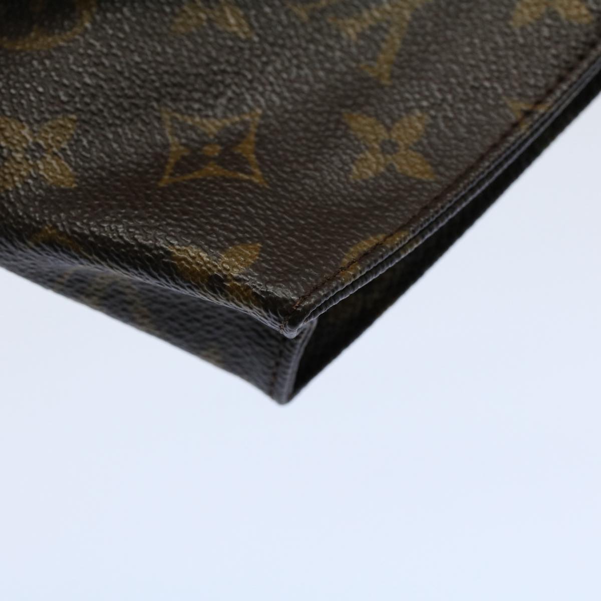 LOUIS VUITTON Monogram Poche Toilette 15 Pouch M47546 LV 55916