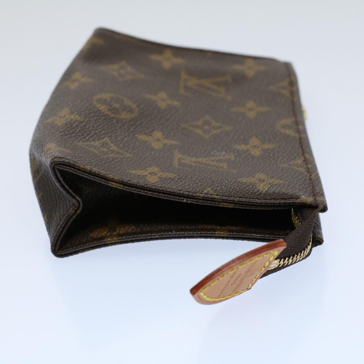 LOUIS VUITTON Monogram Poche Toilette 15 Pouch M47546 LV 55916