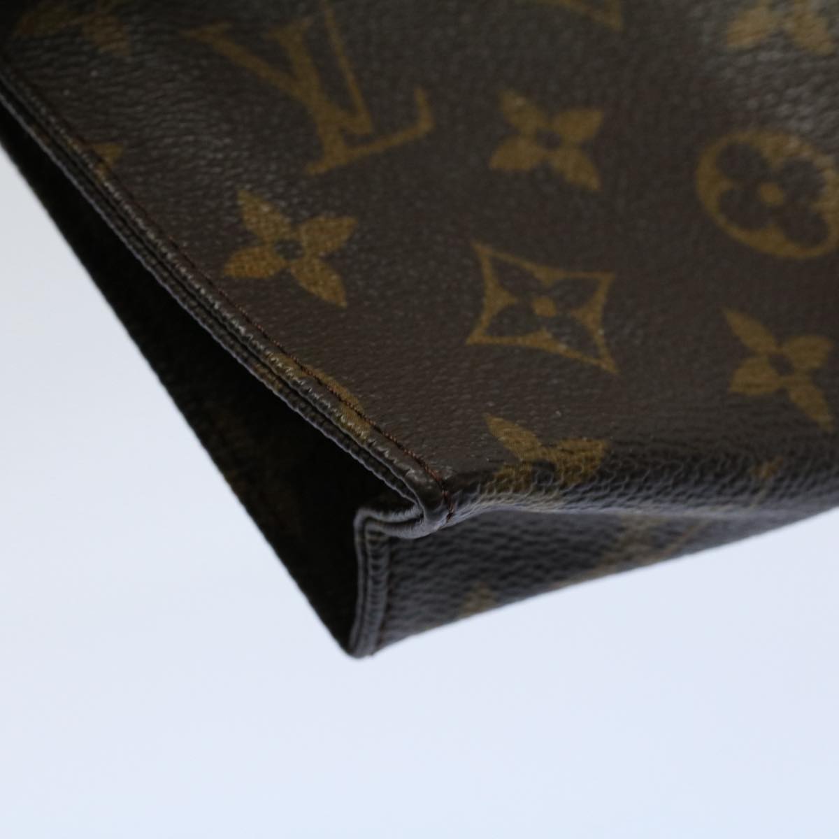 LOUIS VUITTON Monogram Poche Toilette 15 Pouch M47546 LV 55916