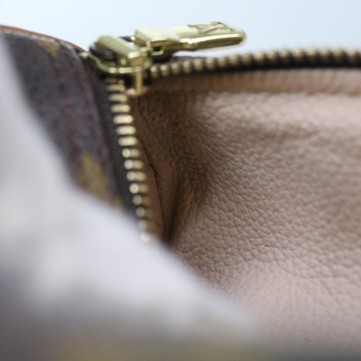 LOUIS VUITTON Monogram Trousse Rondo Pouch M47630 LV 55923