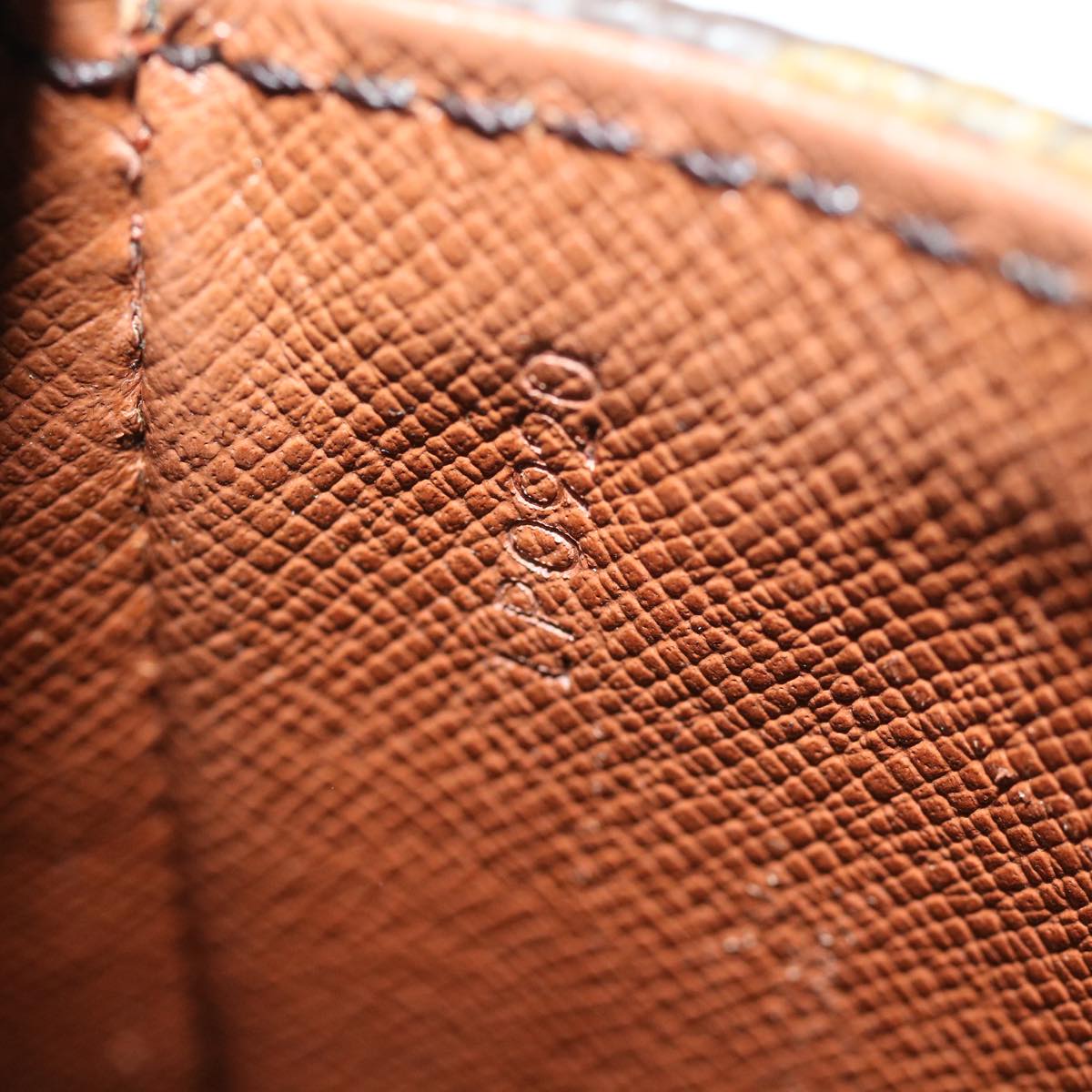 LOUIS VUITTON Monogram Saint Cloud MM Shoulder Bag M51243 LV 55929