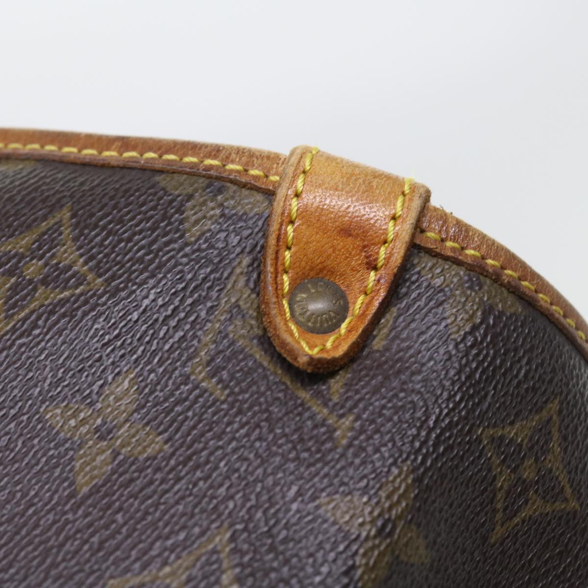 LOUIS VUITTON Monogram Saumur 30 Shoulder Bag M42256 LV 55952