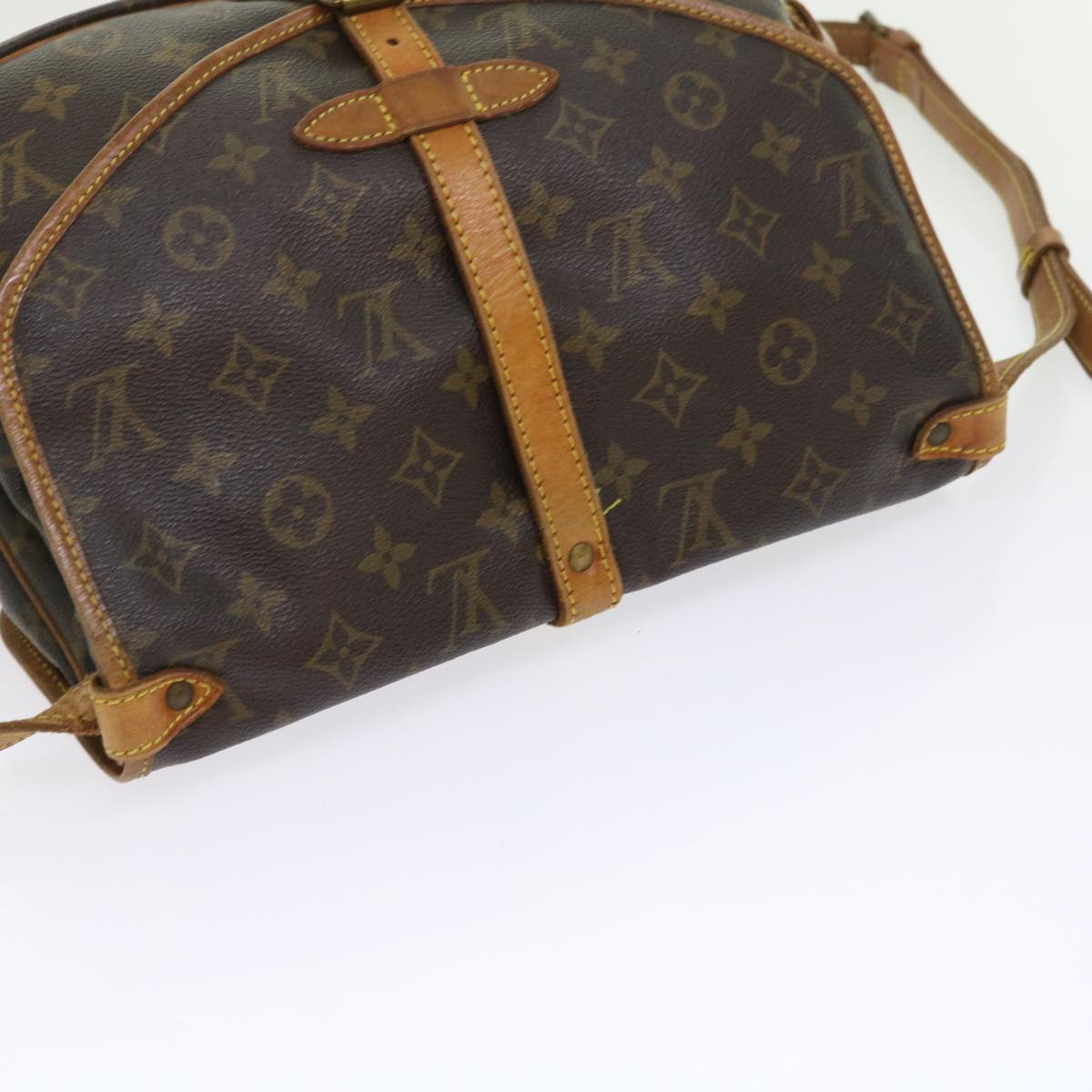 LOUIS VUITTON Monogram Saumur 30 Shoulder Bag M42256 LV 55952