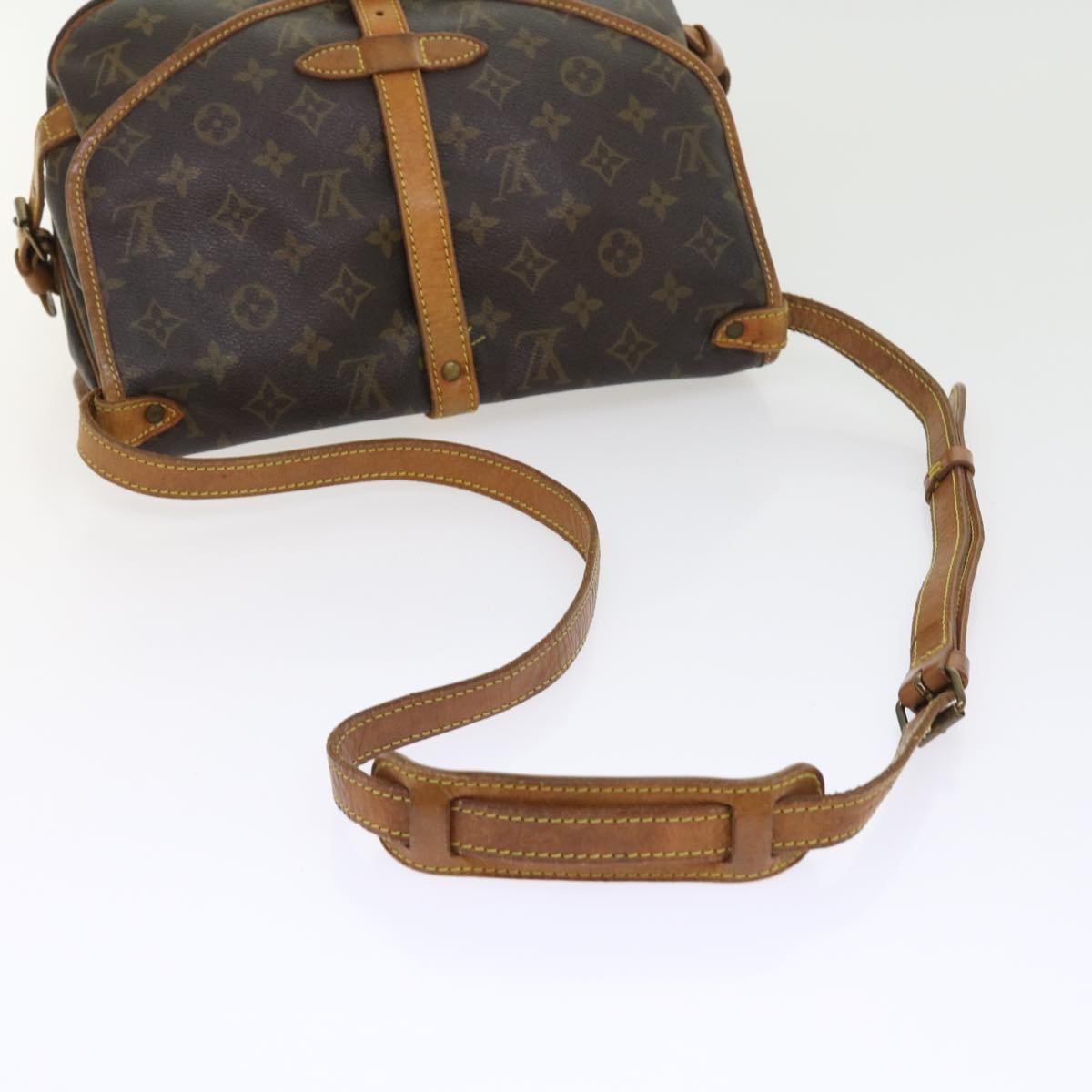 LOUIS VUITTON Monogram Saumur 30 Shoulder Bag M42256 LV 55952