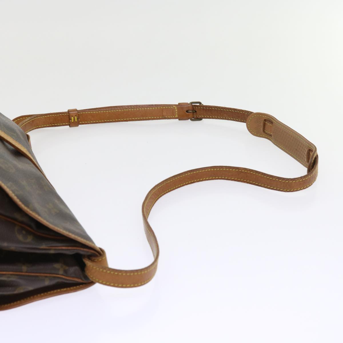 LOUIS VUITTON Monogram Saumur 30 Shoulder Bag M42256 LV 55952