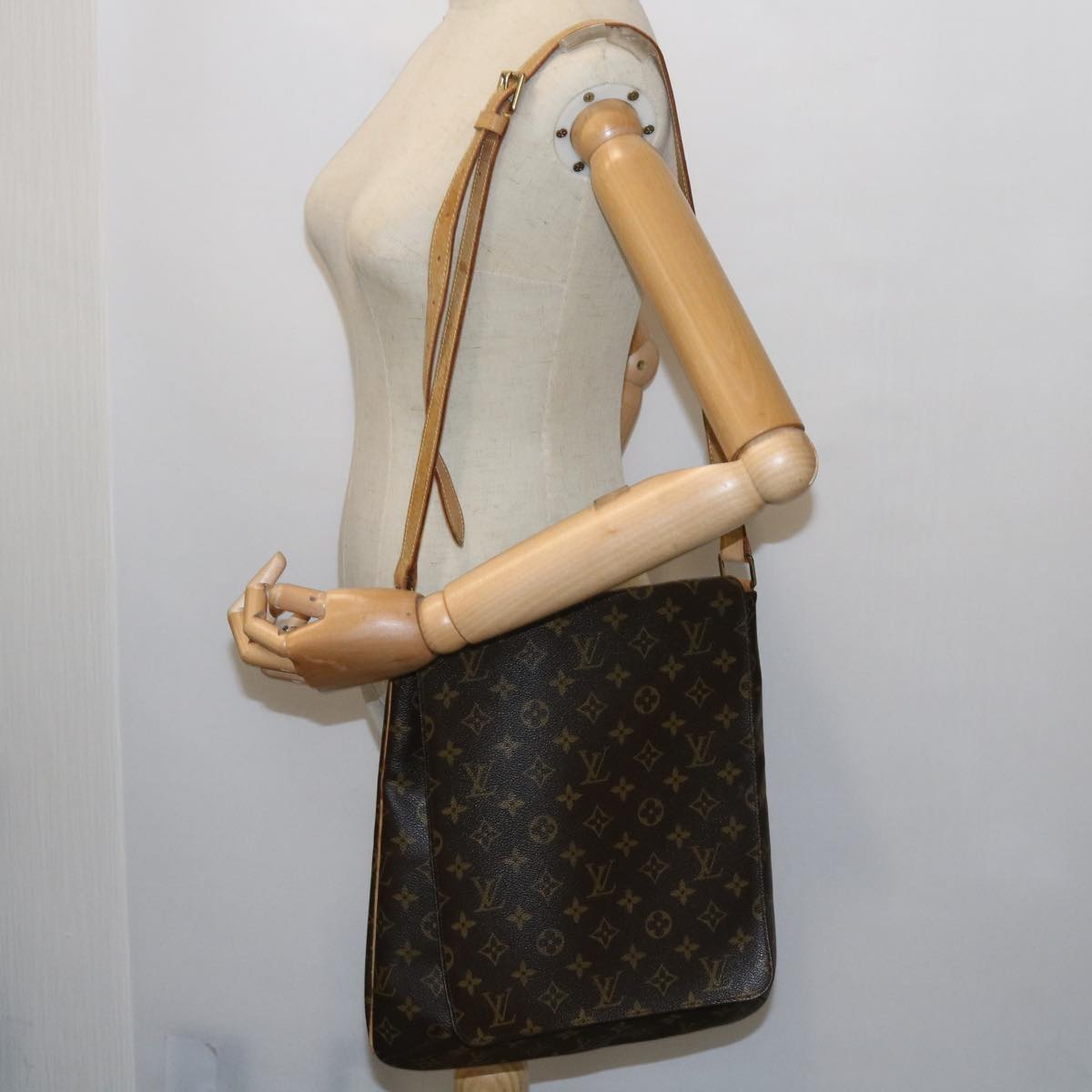 LOUIS VUITTON Monogram Musette Shoulder Bag M51256 LV 55957