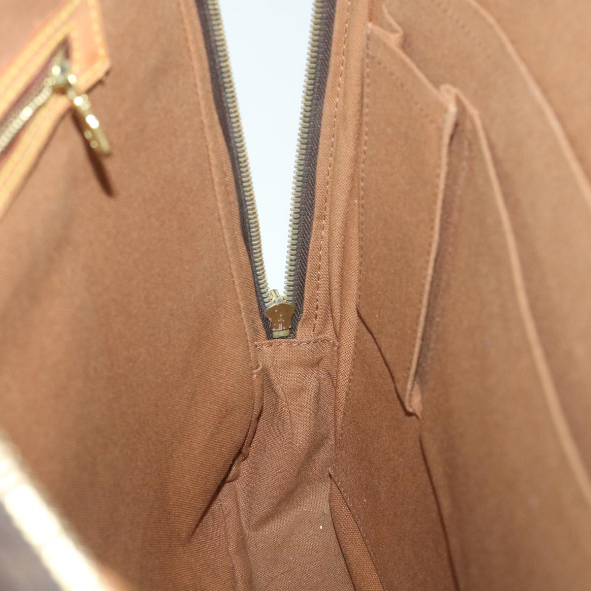 LOUIS VUITTON Monogram Porte Documents Pegas Hand Bag M53343 LV 55962