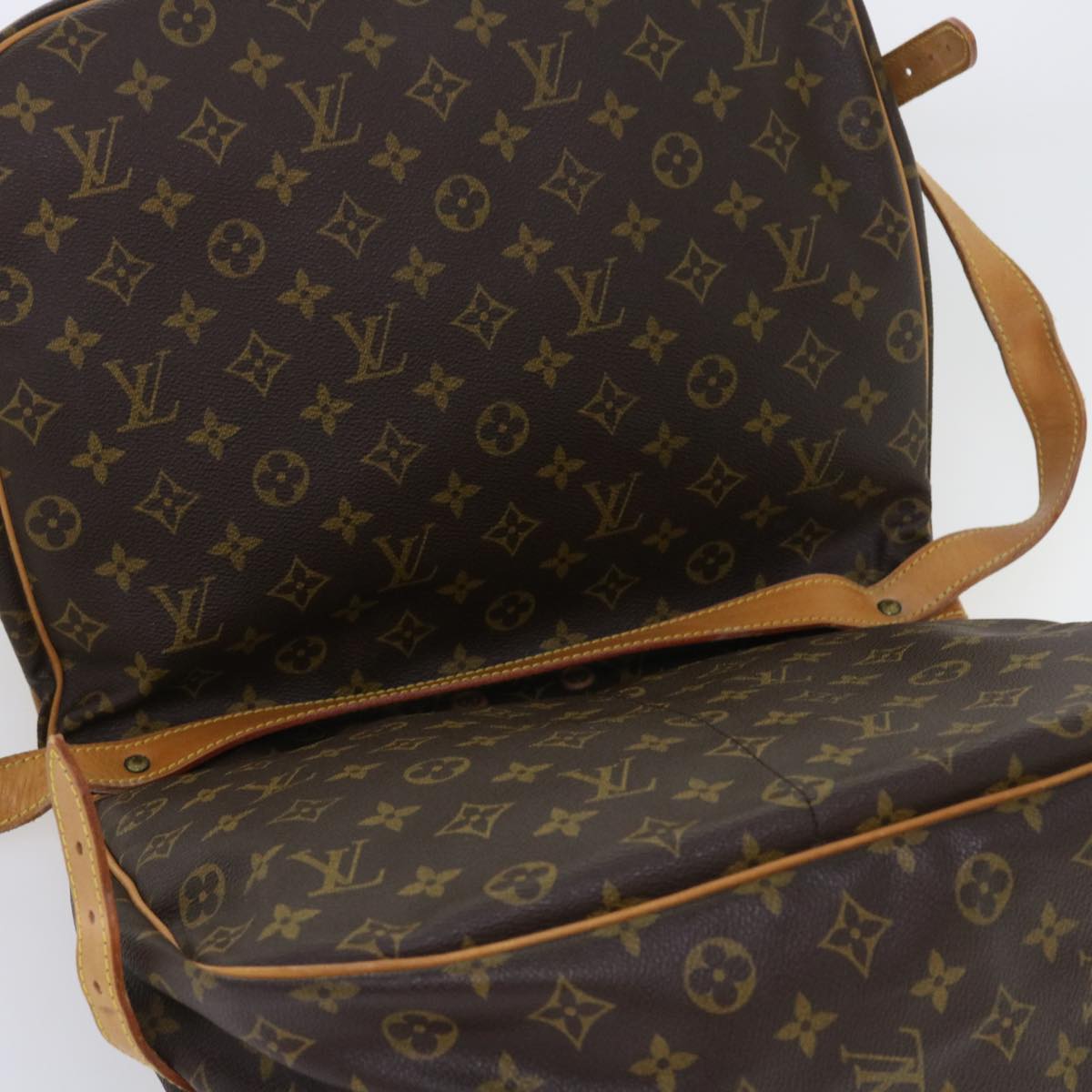 LOUIS VUITTON Monogram Saumur 35 Shoulder Bag M42254 LV 55990