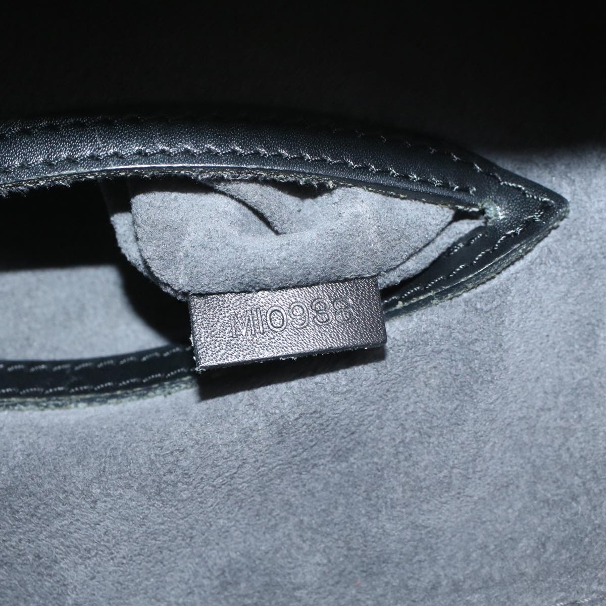LOUIS VUITTON Epi Alma Hand Bag Black M52142 LV 55991
