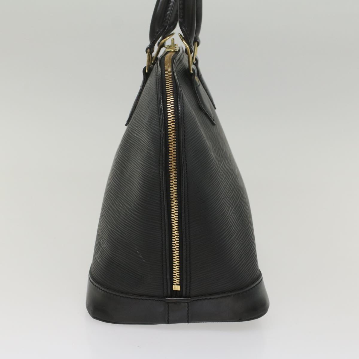 LOUIS VUITTON Epi Alma Hand Bag Black M52142 LV 55995