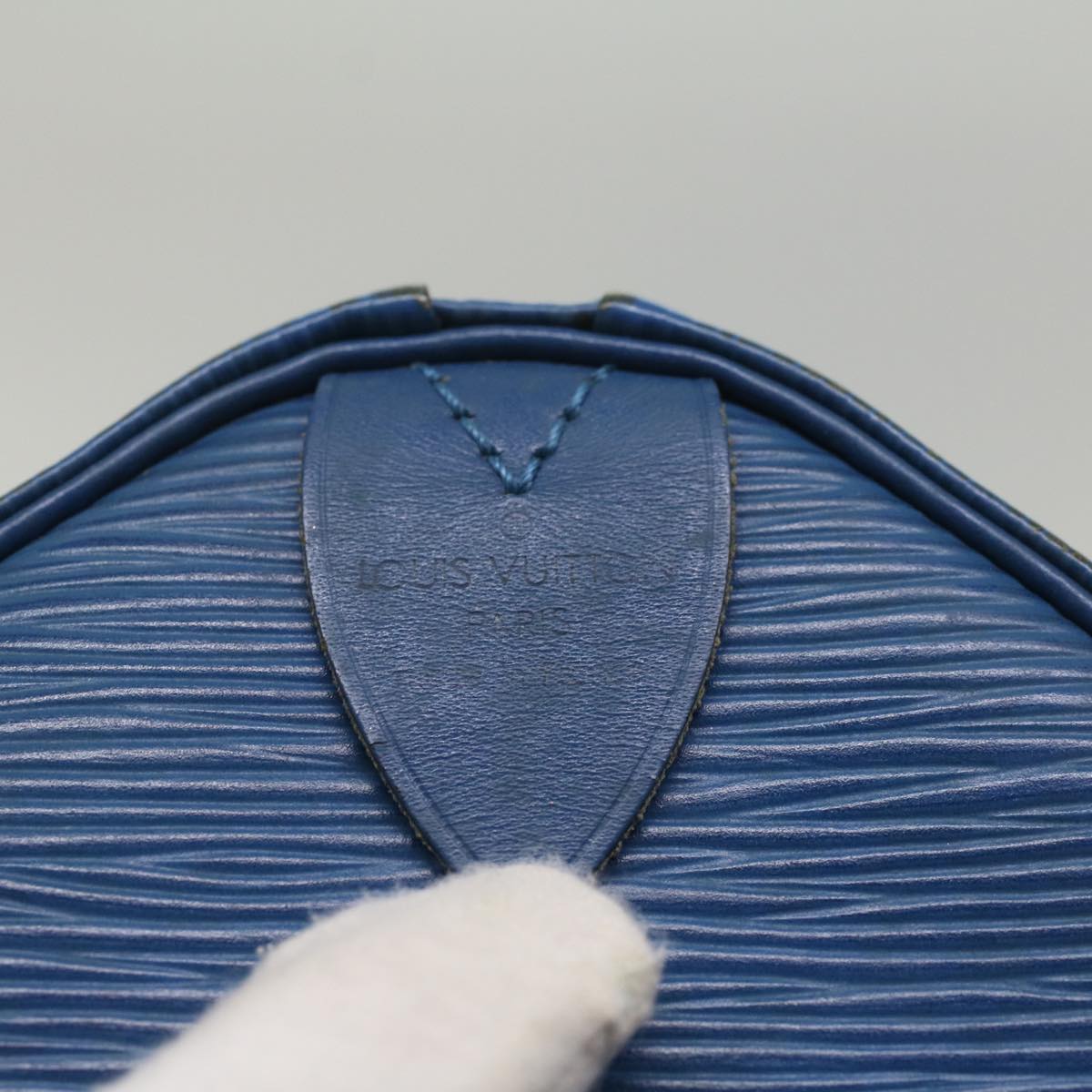 LOUIS VUITTON Epi Speedy 25 Hand Bag Toledo Blue M43015 LV 55996