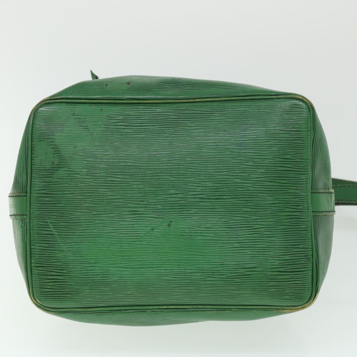 LOUIS VUITTON Epi Petit Noe Shoulder Bag Green M44104 LV 56006