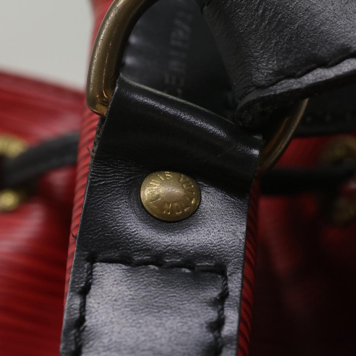 LOUIS VUITTON Epi Petit Noe Shoulder Bag Bicolor Black Red M44172 LV 56011