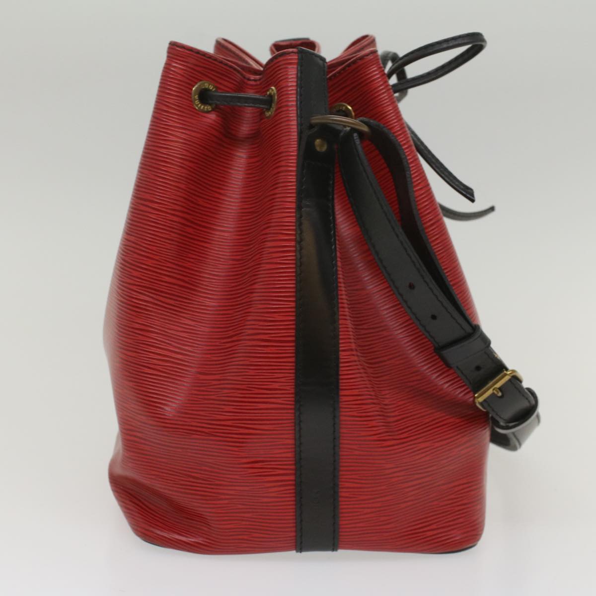 LOUIS VUITTON Epi Petit Noe Shoulder Bag Bicolor Black Red M44172 LV 56011