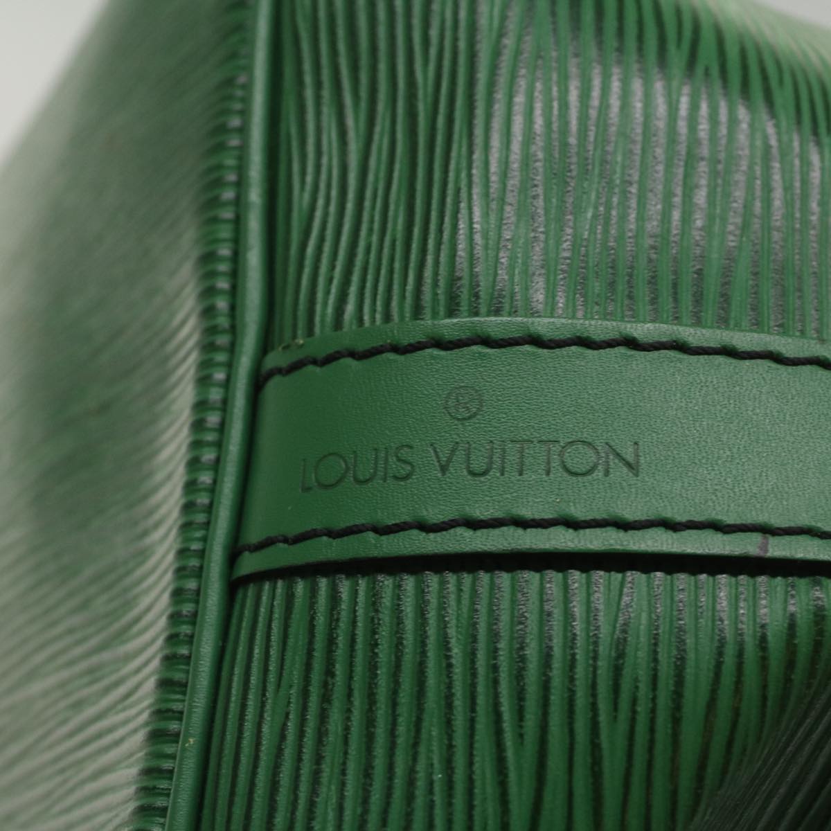 LOUIS VUITTON Epi Petit Noe Shoulder Bag Green M44104 LV 56013