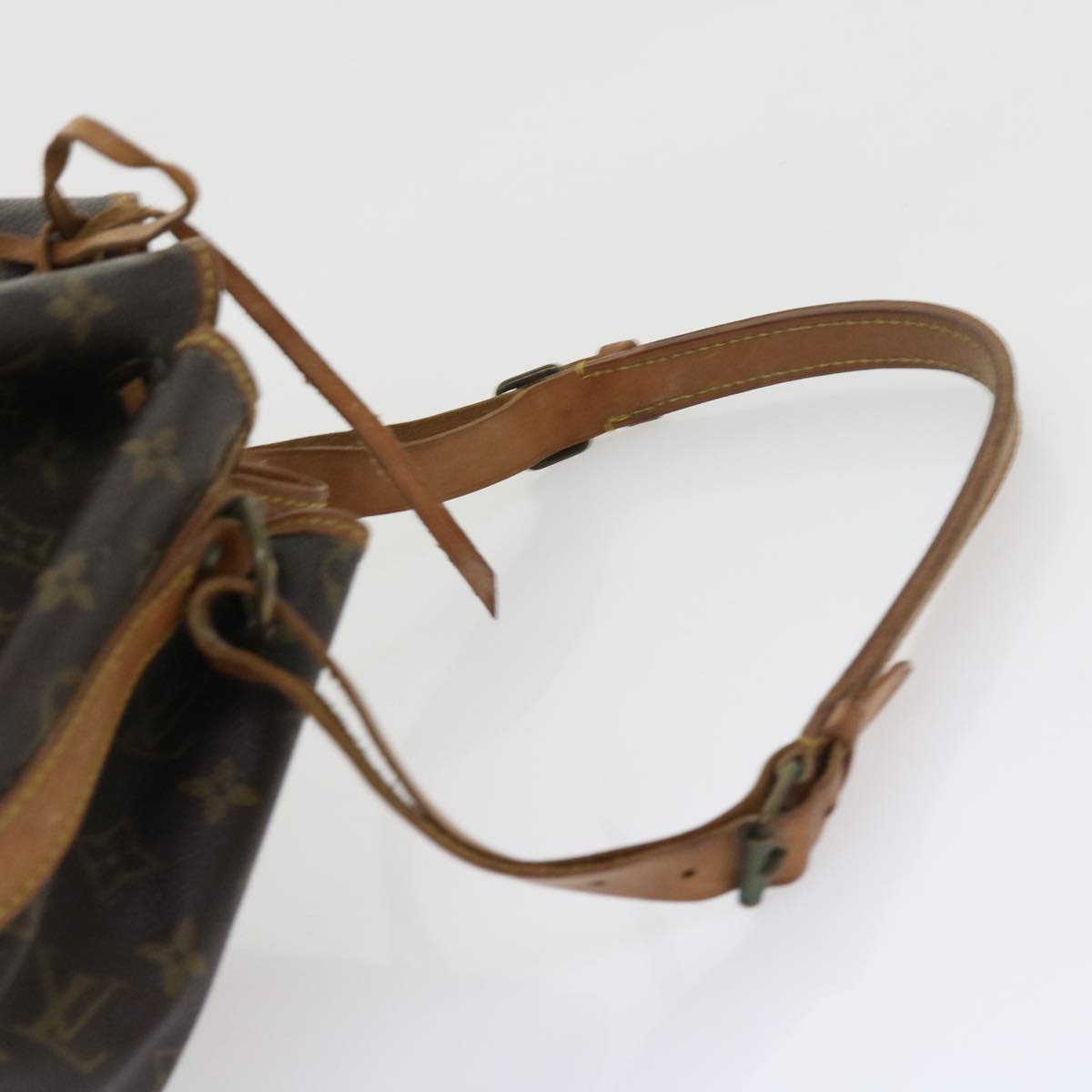 LOUIS VUITTON Monogram Noe Shoulder Bag M42224 LV 56018